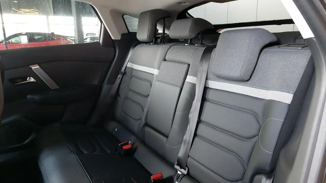 Citroen C4 Berline — photo 12