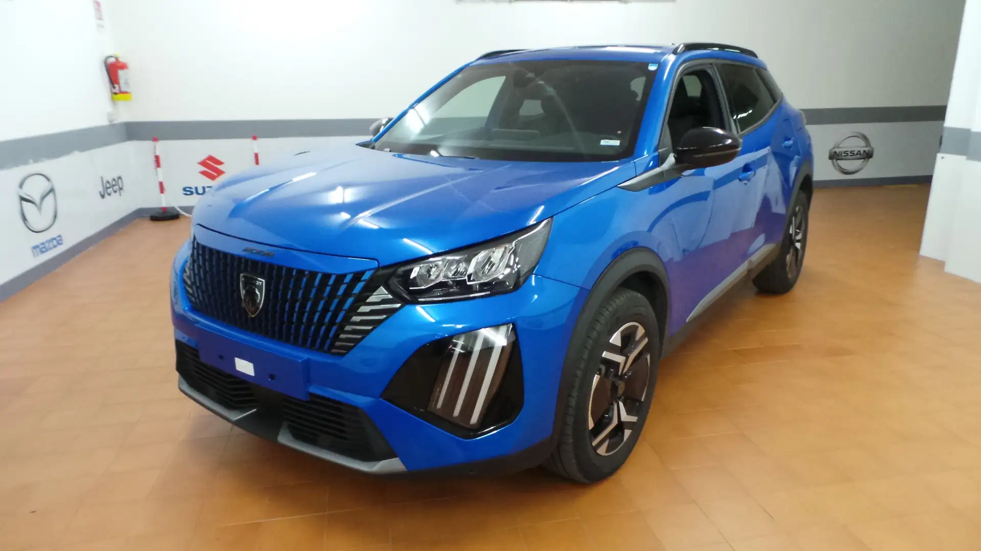 Peugeot 2008 1.2 puretech Allure Pack s Bleu - 1