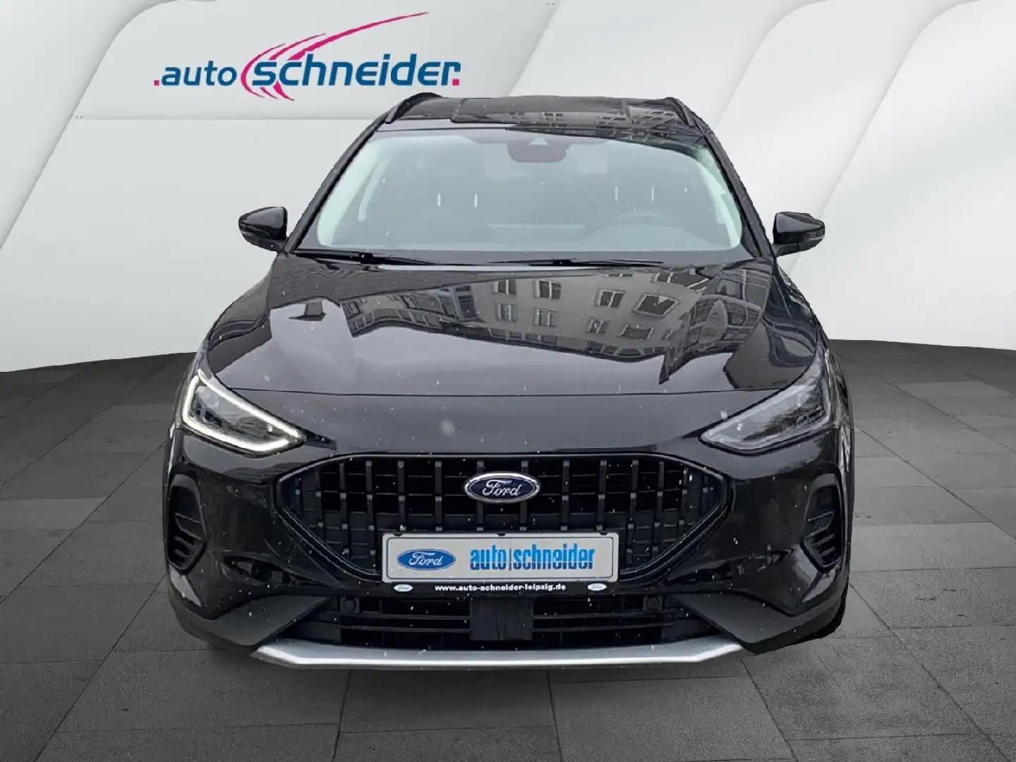 Ford Focus Turnier Active X Schwarz - 2