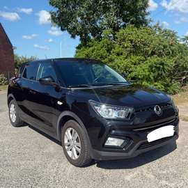 1.6i e-XGi 2WD Quartz
