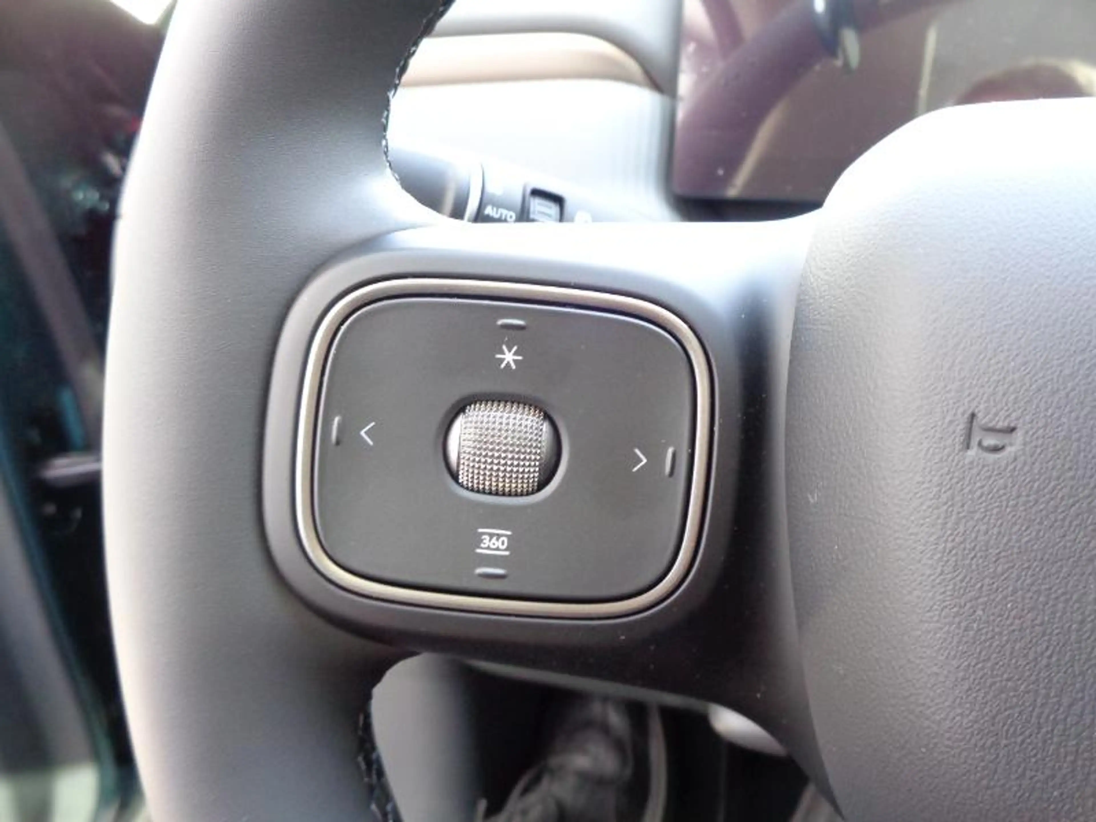 GWM ORA 5 SUV Hybrid Luxury inkl. Panoramadach — photo 15