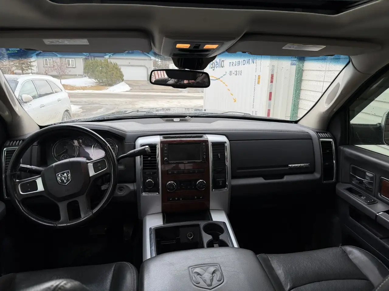 RAM 3500 снимка RAM 3500