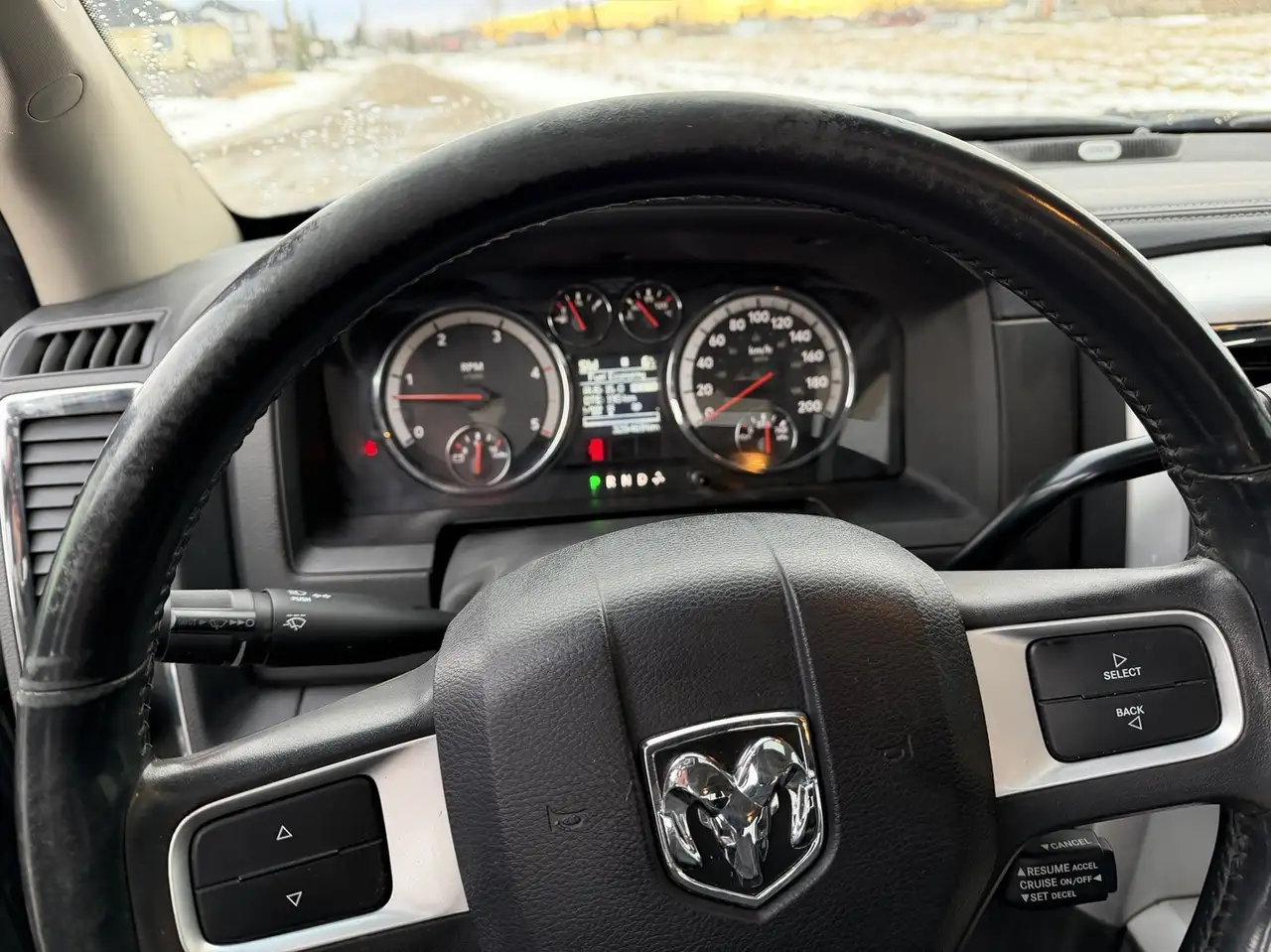 RAM 3500 снимка RAM 3500