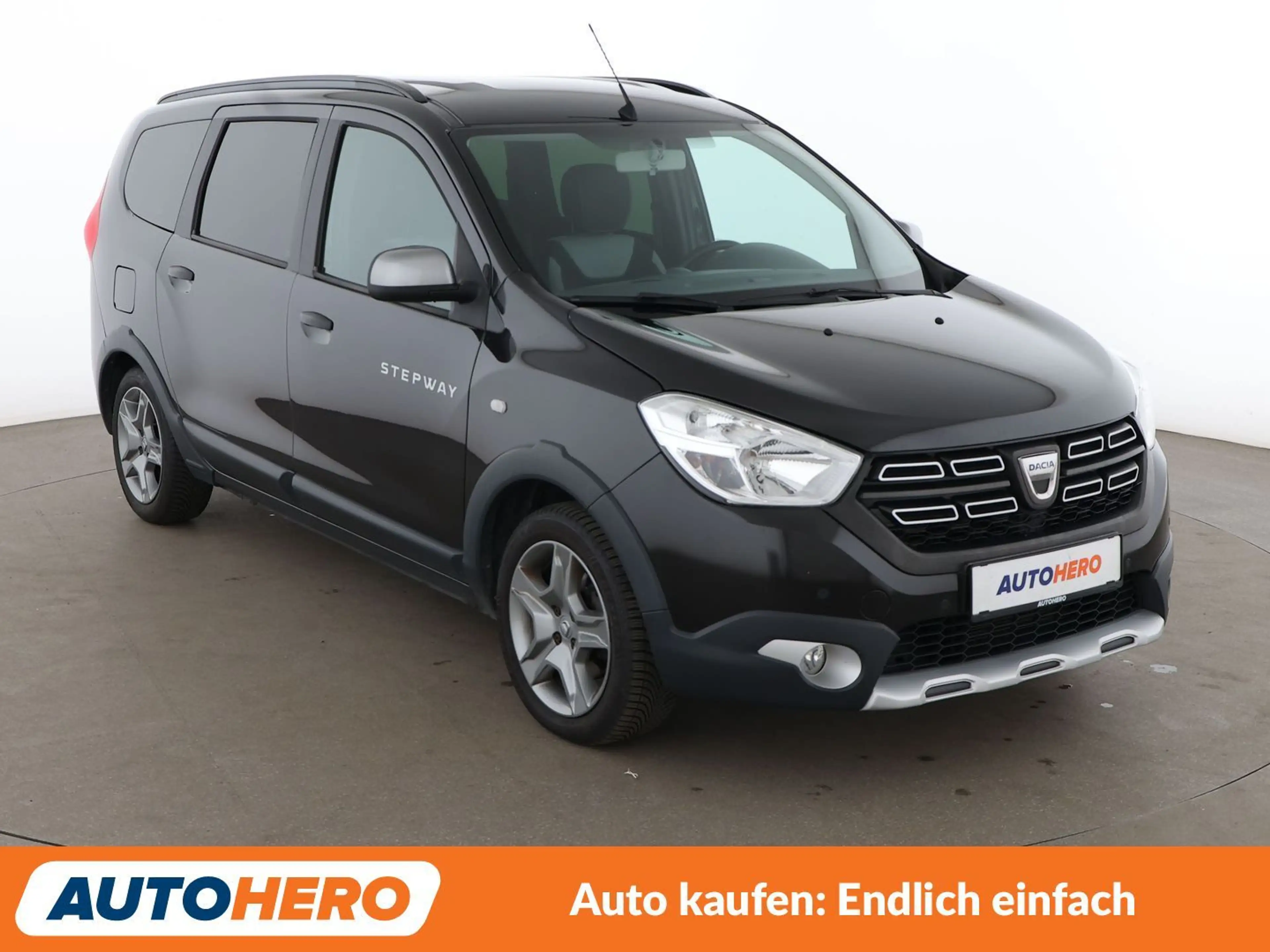 Dacia Lodgy 1.3 TCe Stepway Plus*NAVI*PDC*SHZ*KLIMA*AHK* — photo 8
