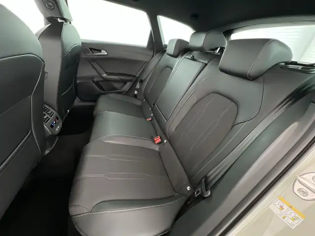 Cupra Leon view 9