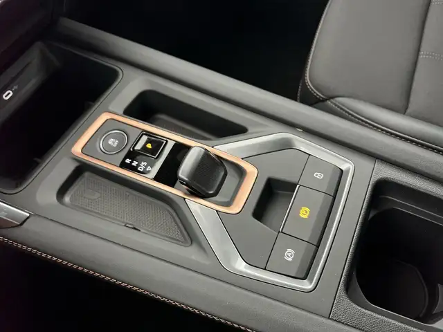 Cupra Leon view 14
