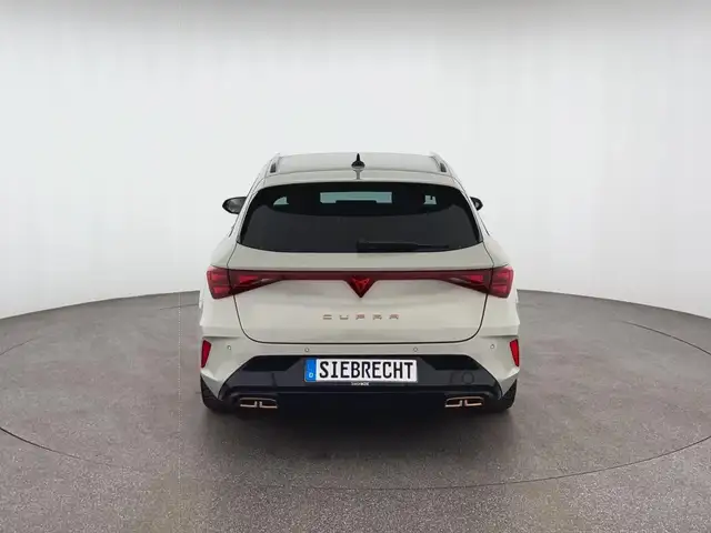 Cupra Leon view 5
