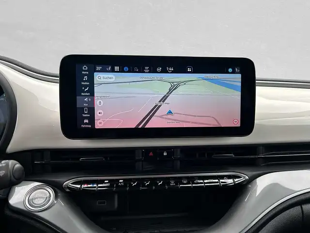 Fiat 500E view 12
