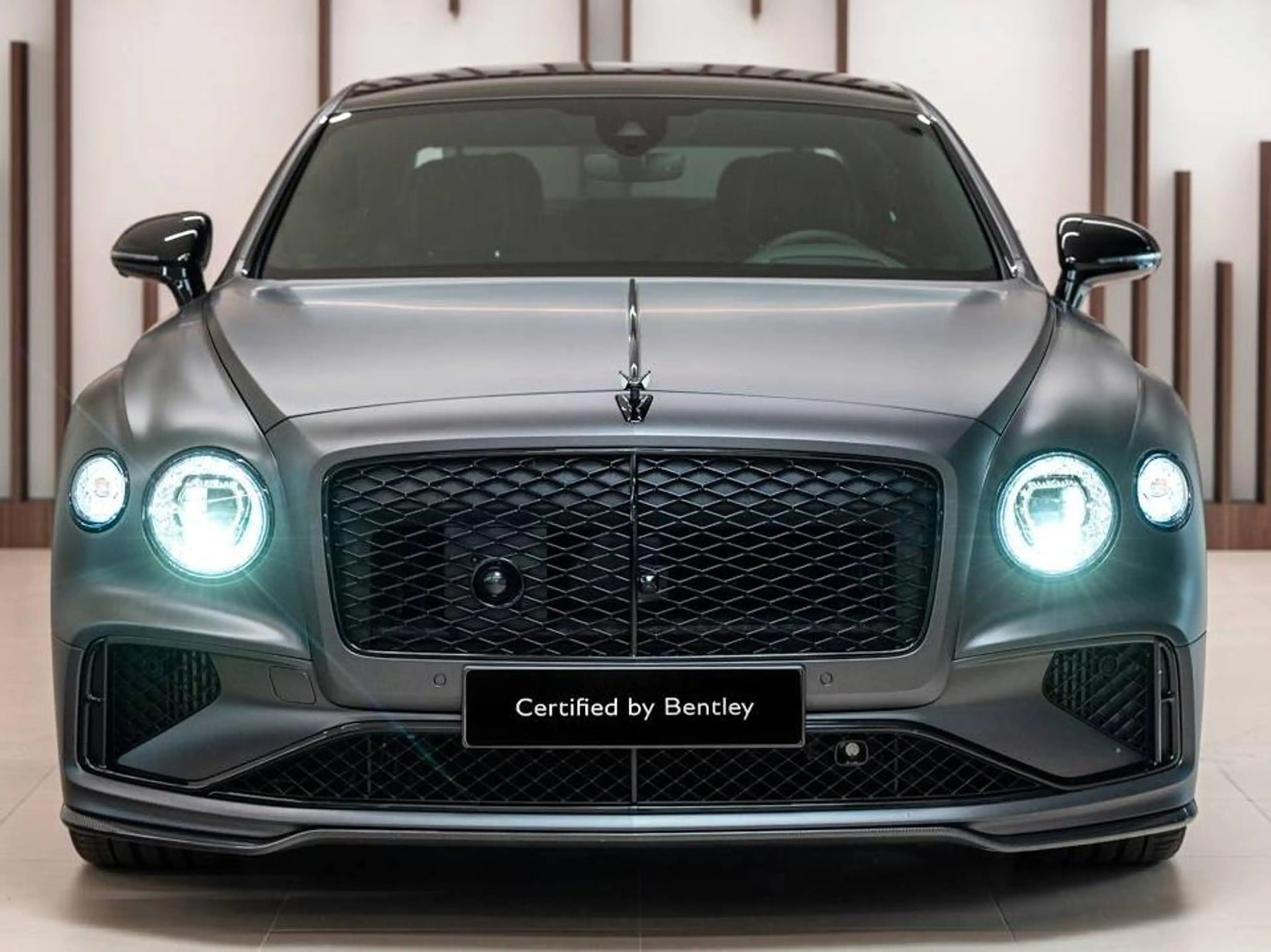 Bentley Flying Spur Flying Spur 4.0 BiTurbo V8 PHEV (500 kW) — photo 2
