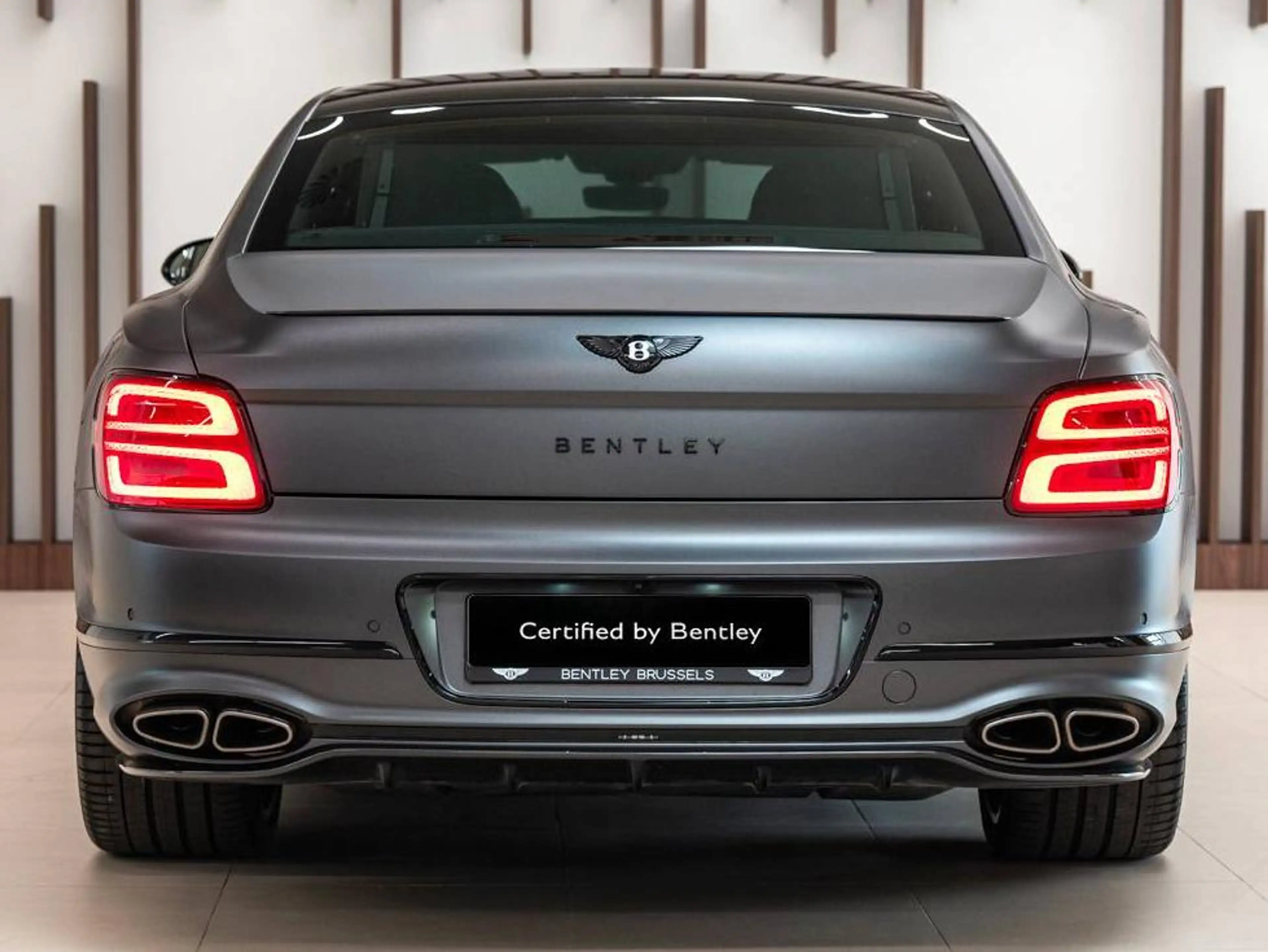 Bentley Flying Spur Flying Spur 4.0 BiTurbo V8 PHEV (500 kW) — photo 5