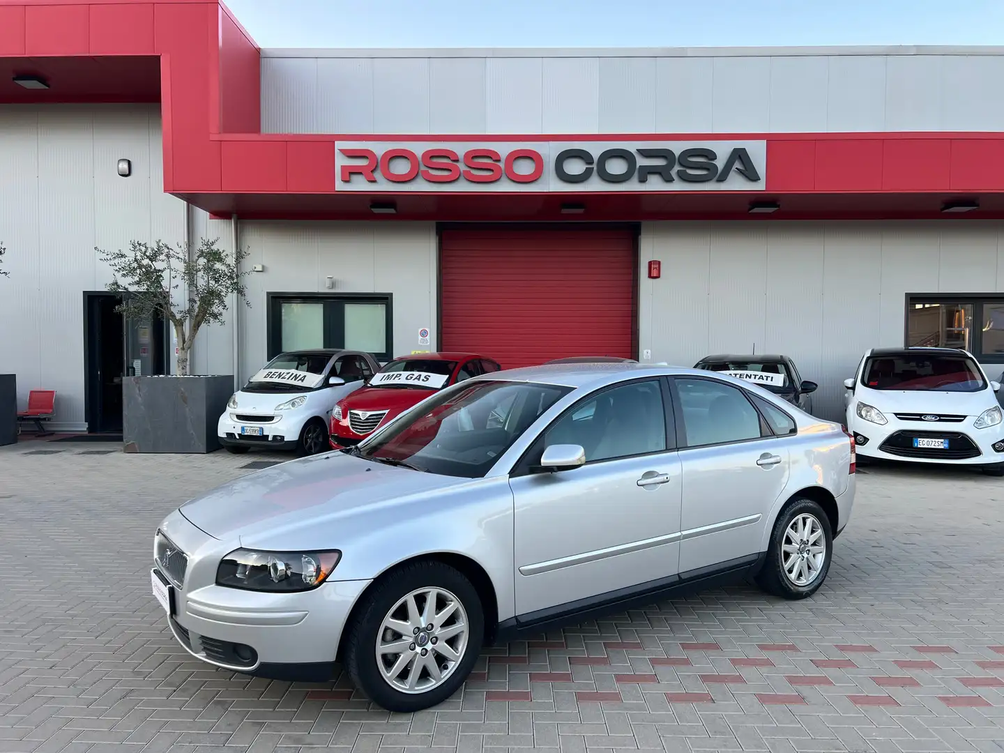 Volvo S40 II  1.6d Summum UNIPRO Grigio - 1