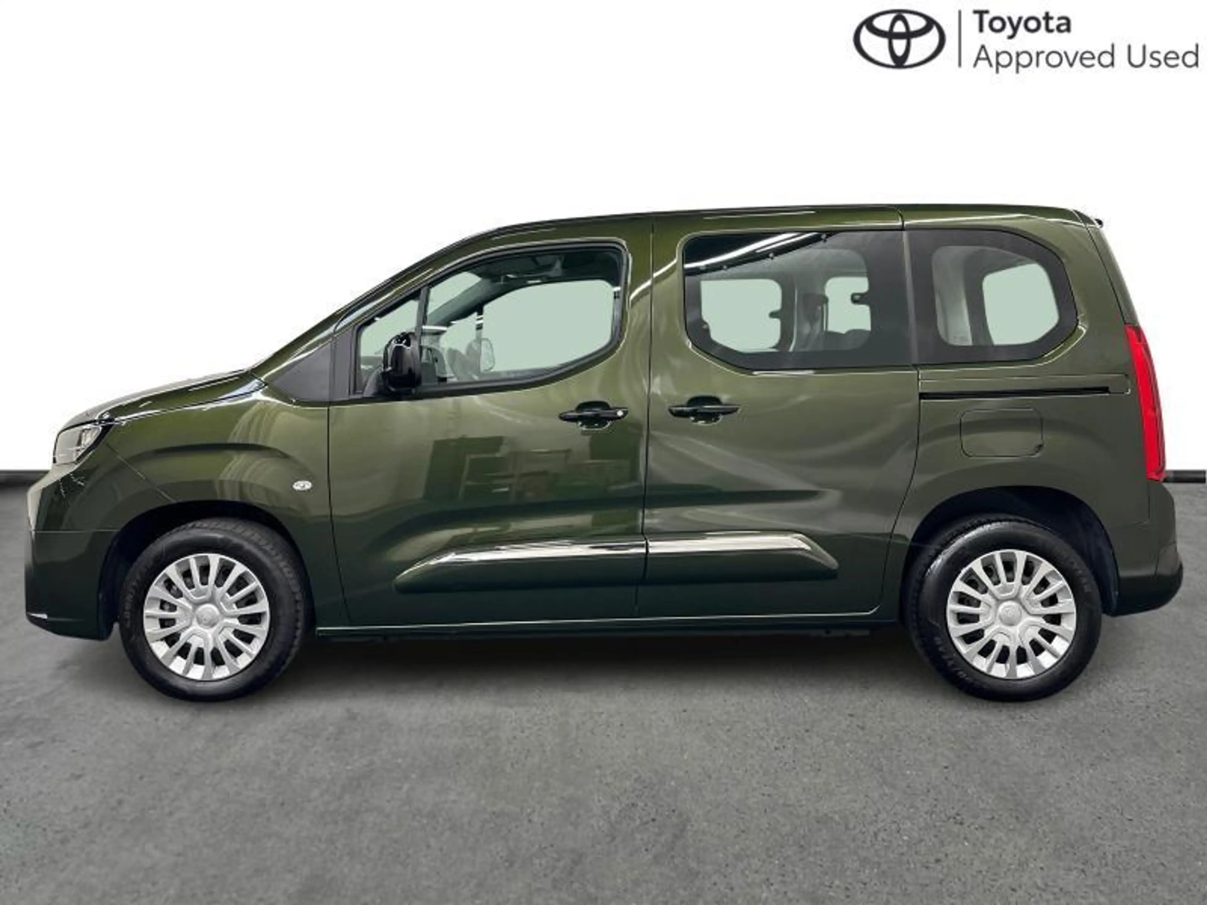Toyota Proace City Verso Shuttle | 5 seats — photo 5