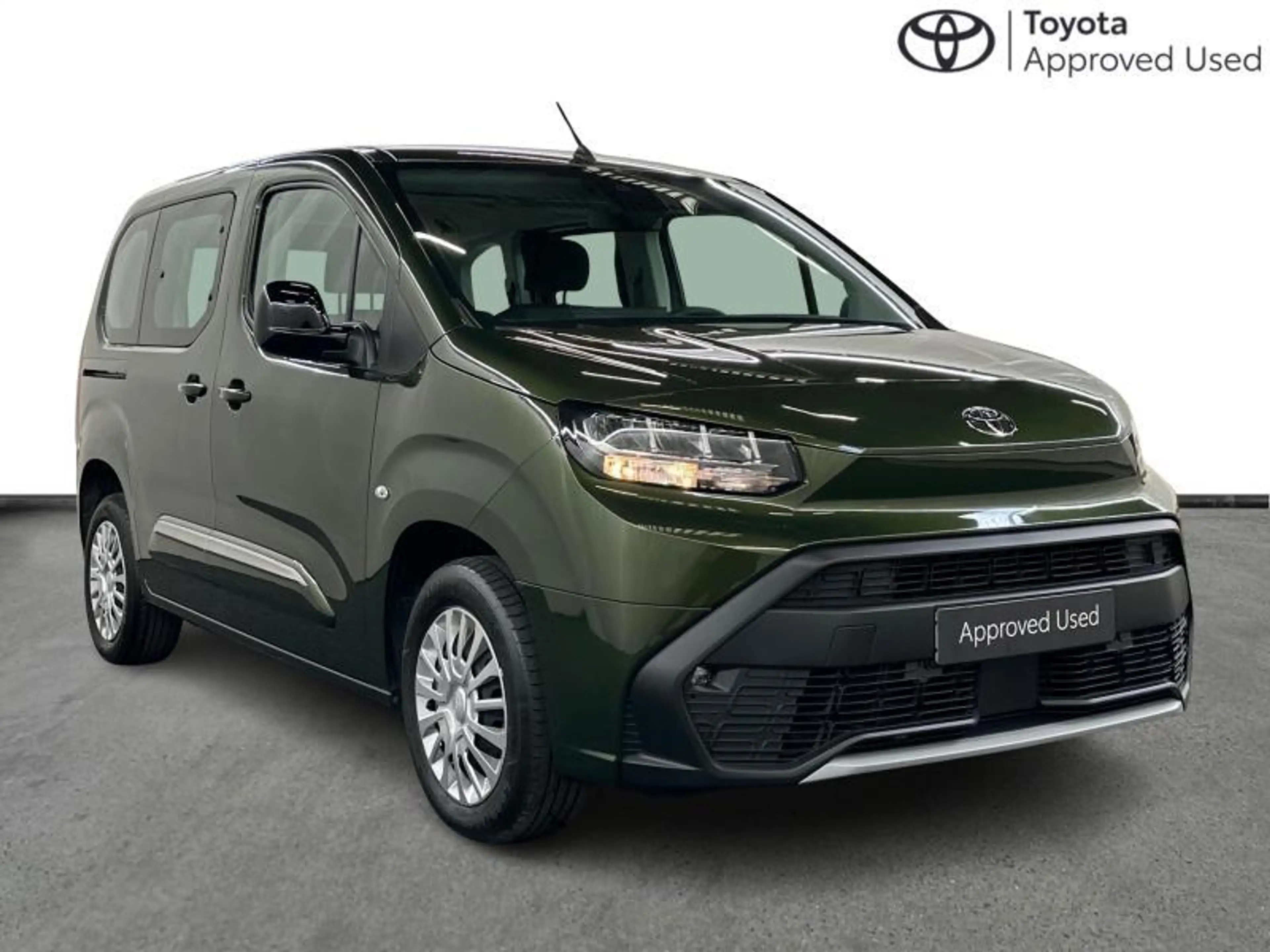 Toyota Proace City Verso Shuttle | 5 seats — photo 18