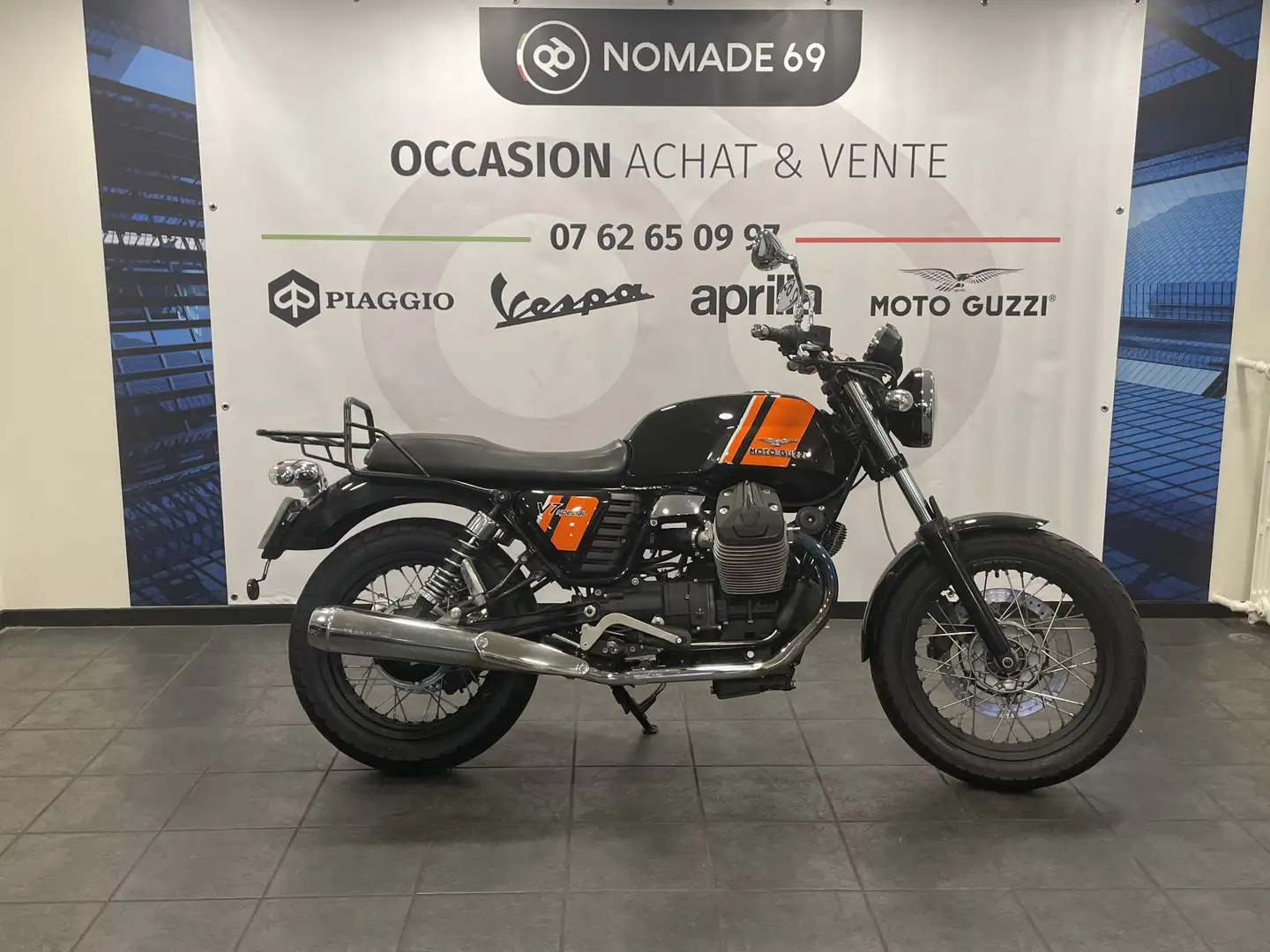 Moto Guzzi V 7 - 1