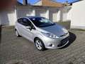Ford Fiesta Titanium Klima Bluetooth Sitzheizung 8fach bereift Silber - thumbnail 1