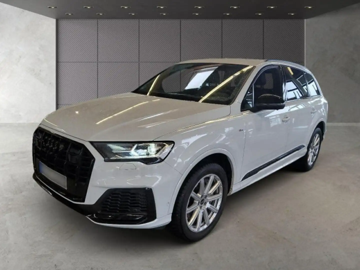 Audi Q7 S line 55 TFSI e quattro *LUFT*HdUp*AHK*21"* Bílá - 2
