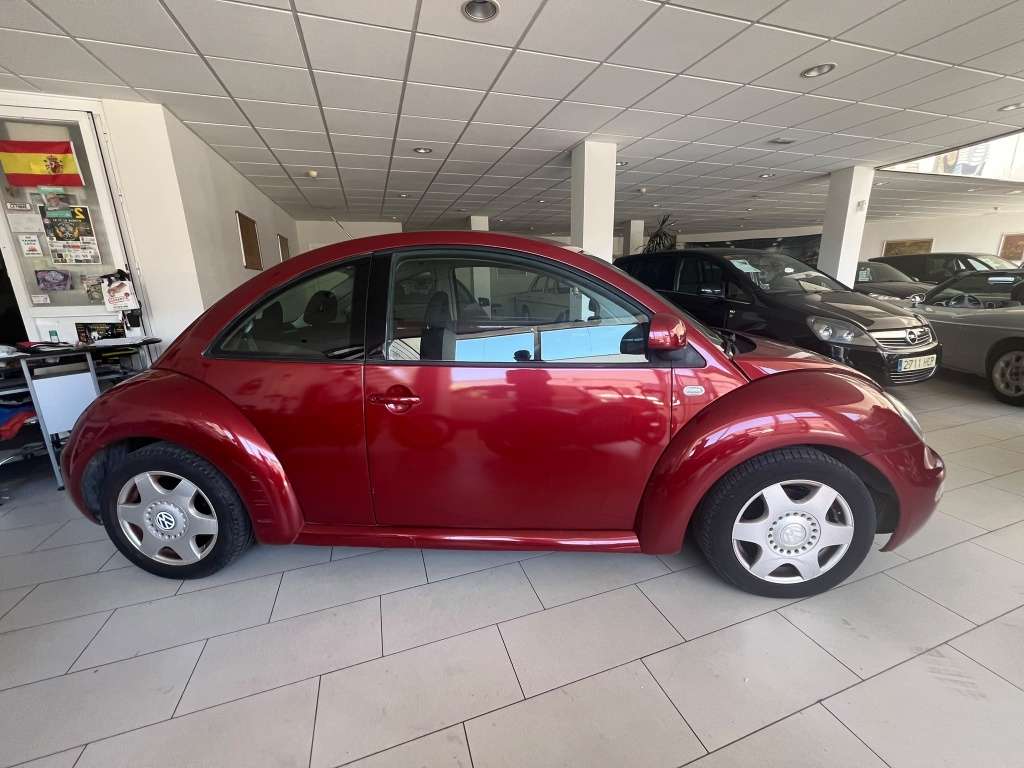Volkswagen Beetle 1.9TDI - foto 1