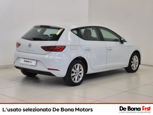 SEAT Leon view 4