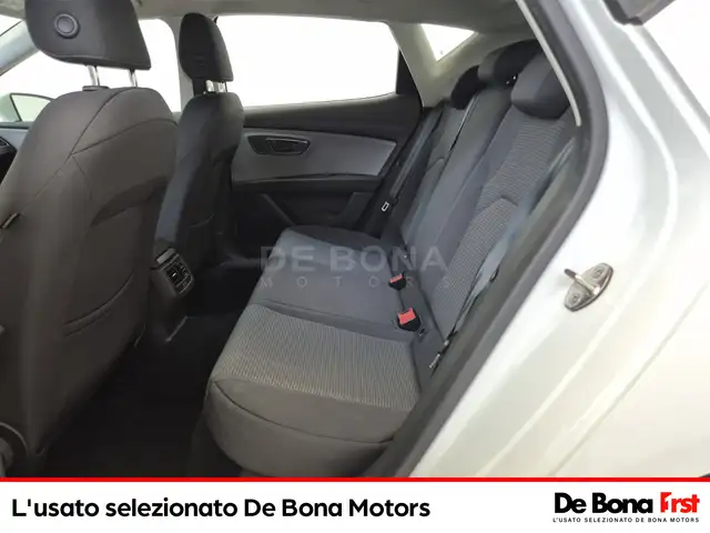 SEAT Leon view 8