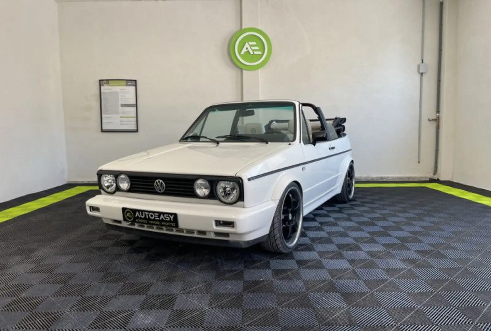 Volkswagen Golf CABRIOLET 1.8 90cv SPORT LINE + SELLERIE CUIR / EX Blanc - 1