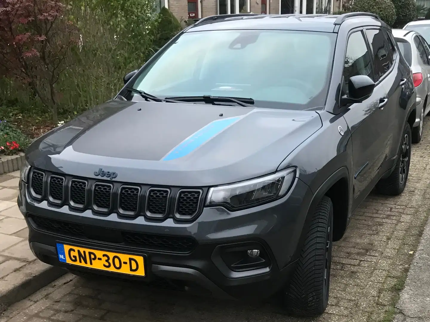 Jeep Compass 4xe Grijs - 1