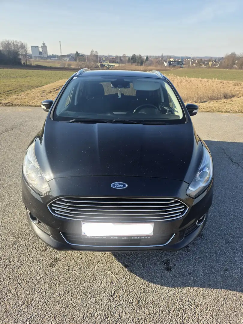 Ford S-Max Titanium 2.0 TDCi Auto-Start/Stop Aut. Schwarz - 2