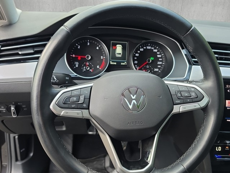 Volkswagen Passat Variant Business 2.0TDI 150PS DSG +AHK+Pano+Kamera+AppConn — photo 9