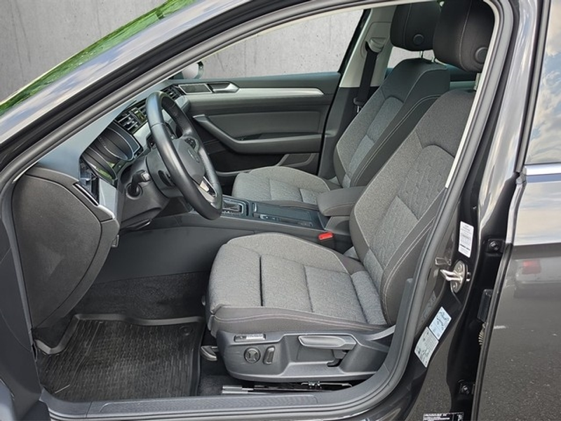 Volkswagen Passat Variant Business 2.0TDI 150PS DSG +AHK+Pano+Kamera+AppConn — photo 8