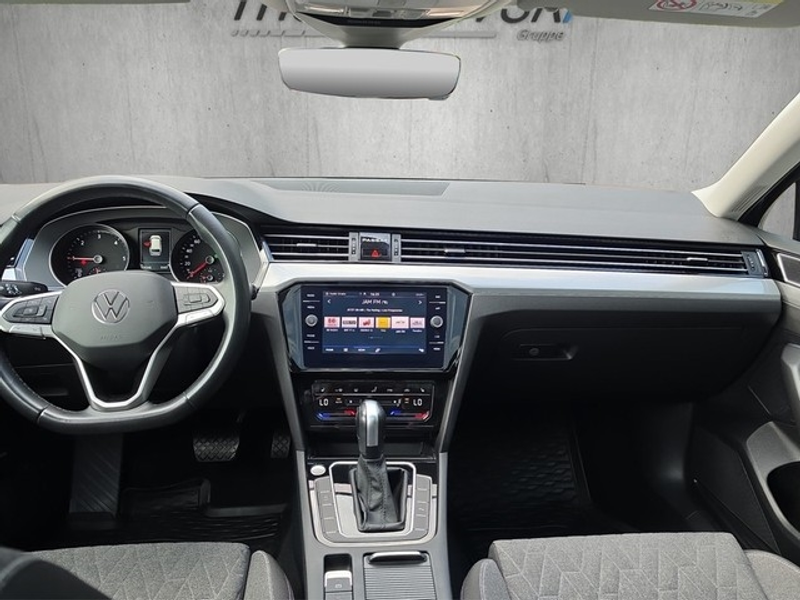Volkswagen Passat Variant Business 2.0TDI 150PS DSG +AHK+Pano+Kamera+AppConn — photo 12