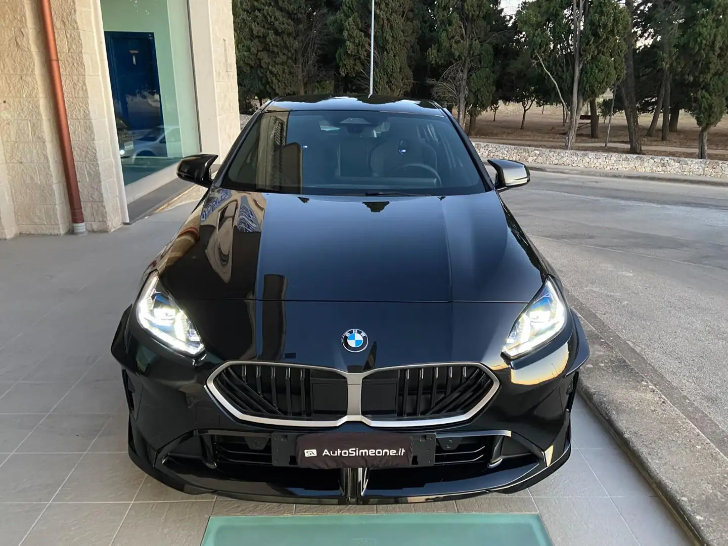 BMW 118 d 5p. Msport M PERFORMANCE KM 0 Zwart - 2