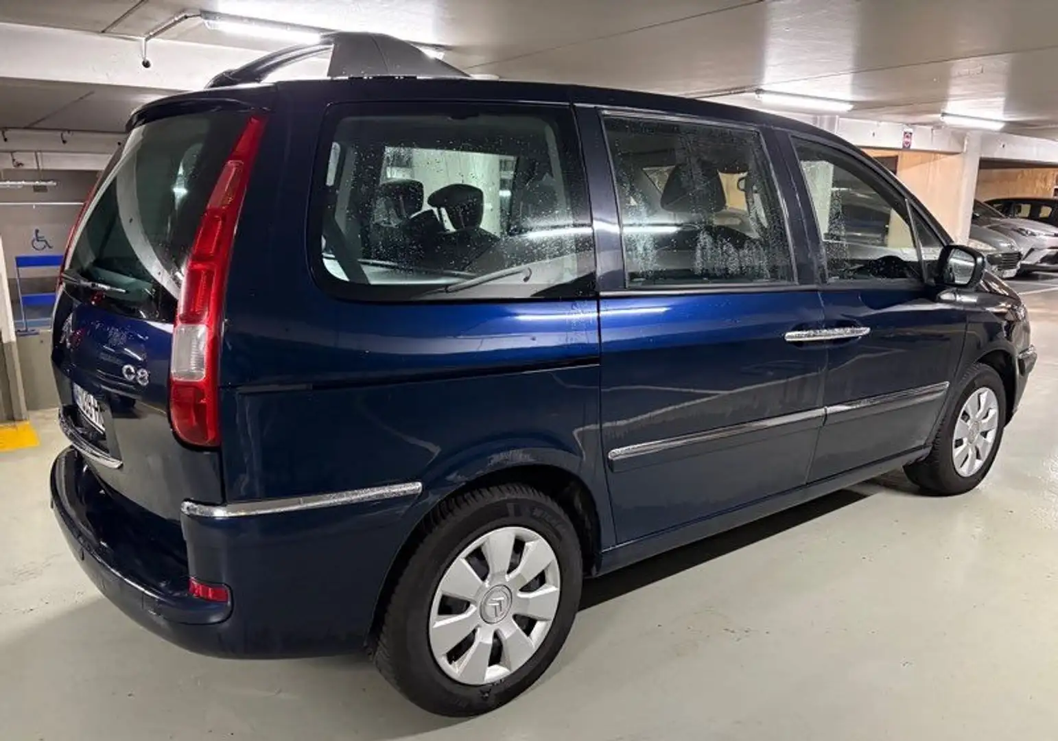 Citroen C8 2.0 hdi 136ch 1ere main 155000kms suivi complet 7pl (banquette 8pl ) Blau - 2