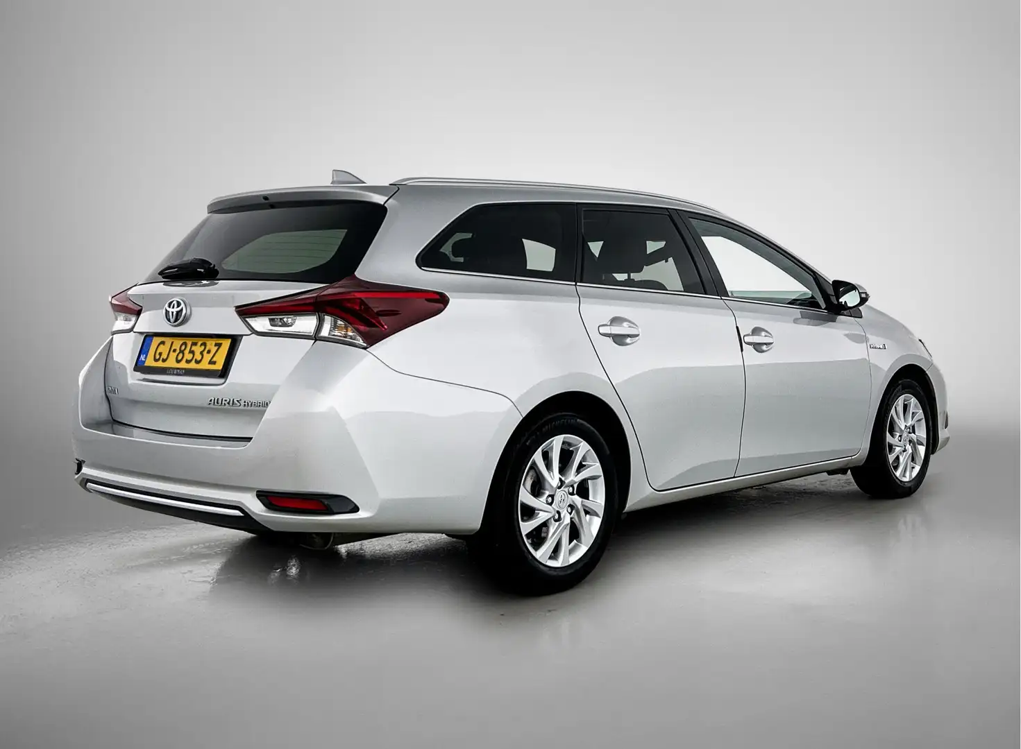 Toyota Auris Touring Sports 1.8 Hybrid Lease | Navigatie | Pano Gris - 2