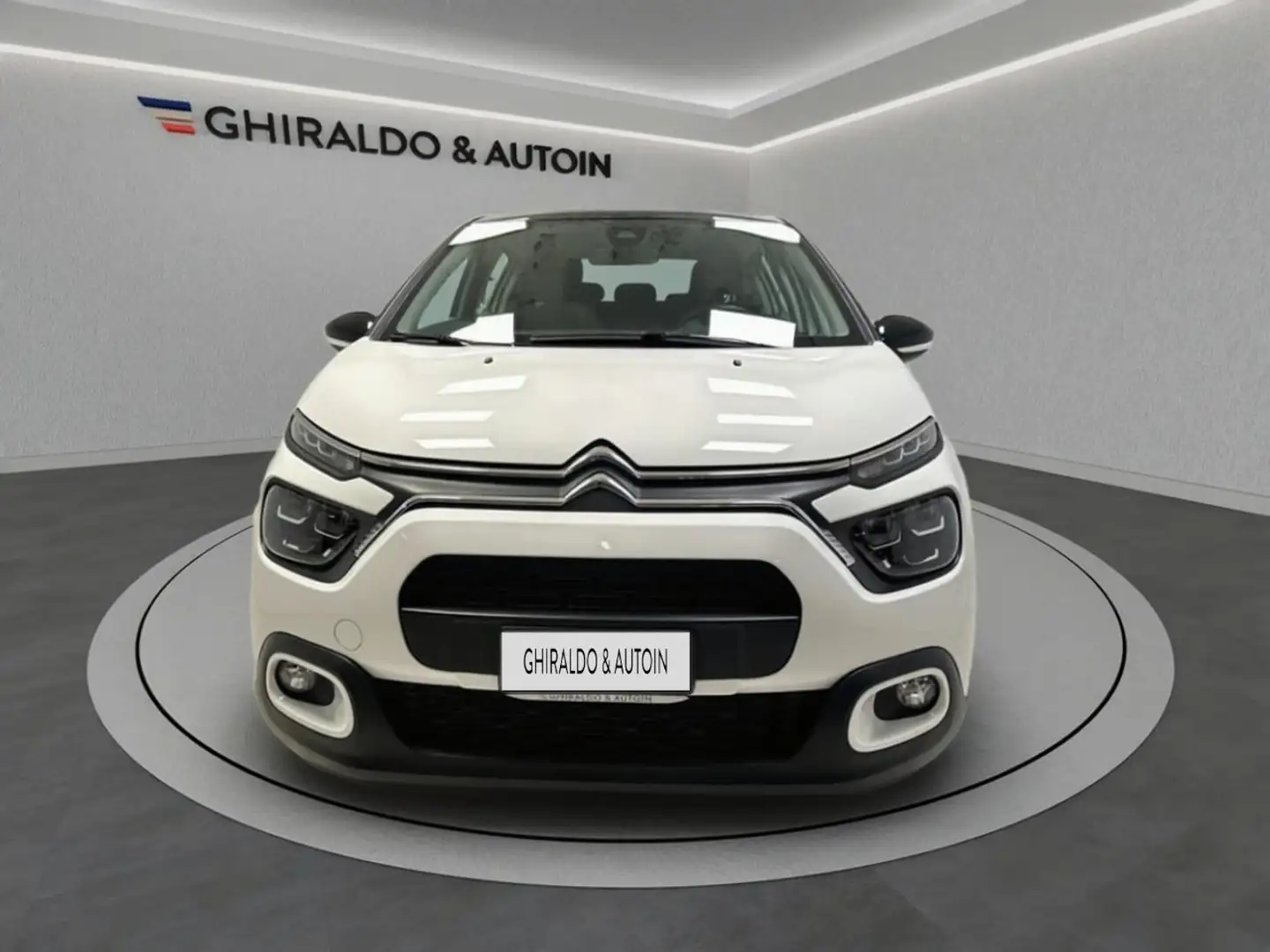 Citroen C3 III 2017 1.2 puretech Shine s&s 83cv neopatentati my20 Blanco - 2