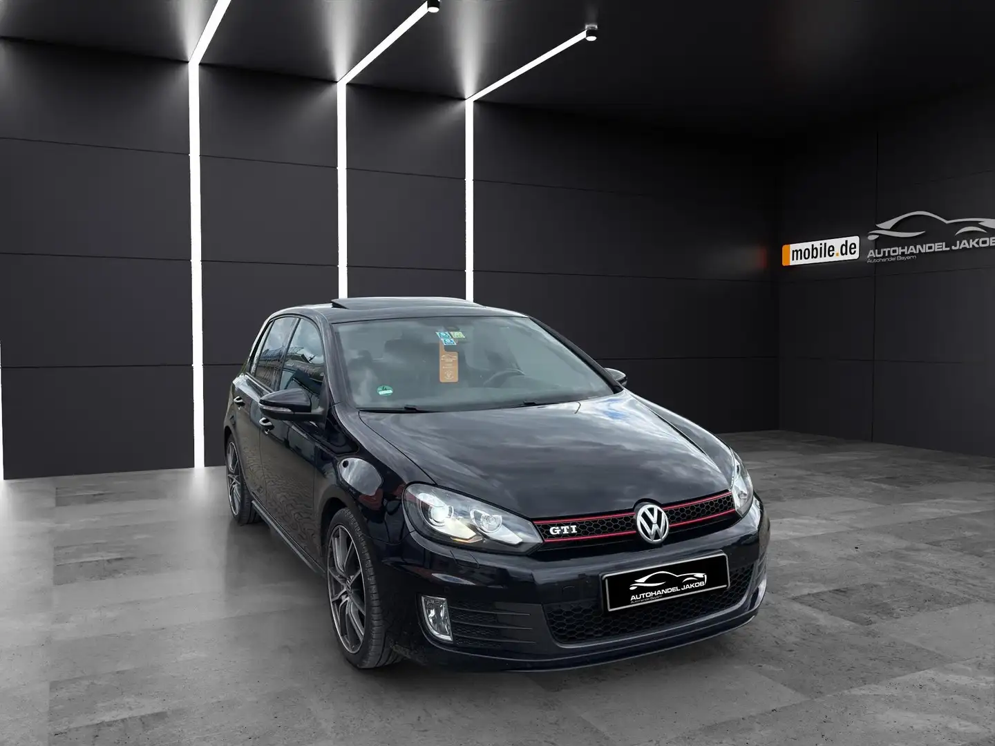 Volkswagen Golf GTI GTI/Premium Garantie!/TÜV_SERVICE_NEU Schwarz - 1