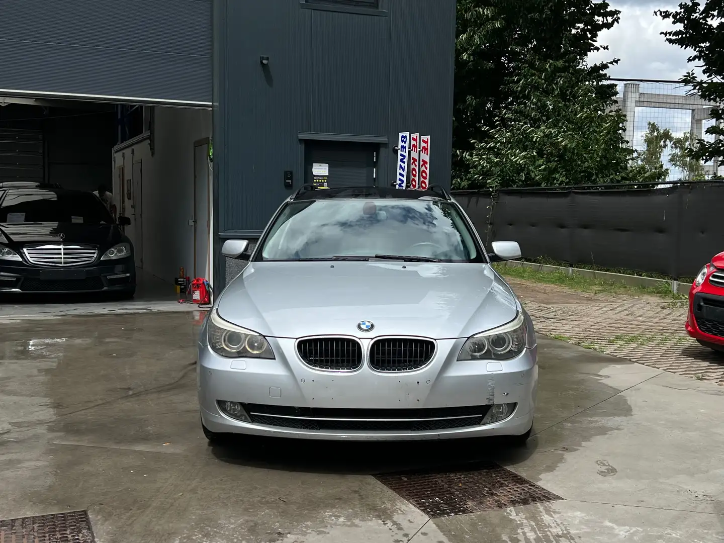 BMW 520 d EURO5 Xenon CruiseCntrl 120kW Gris - 1