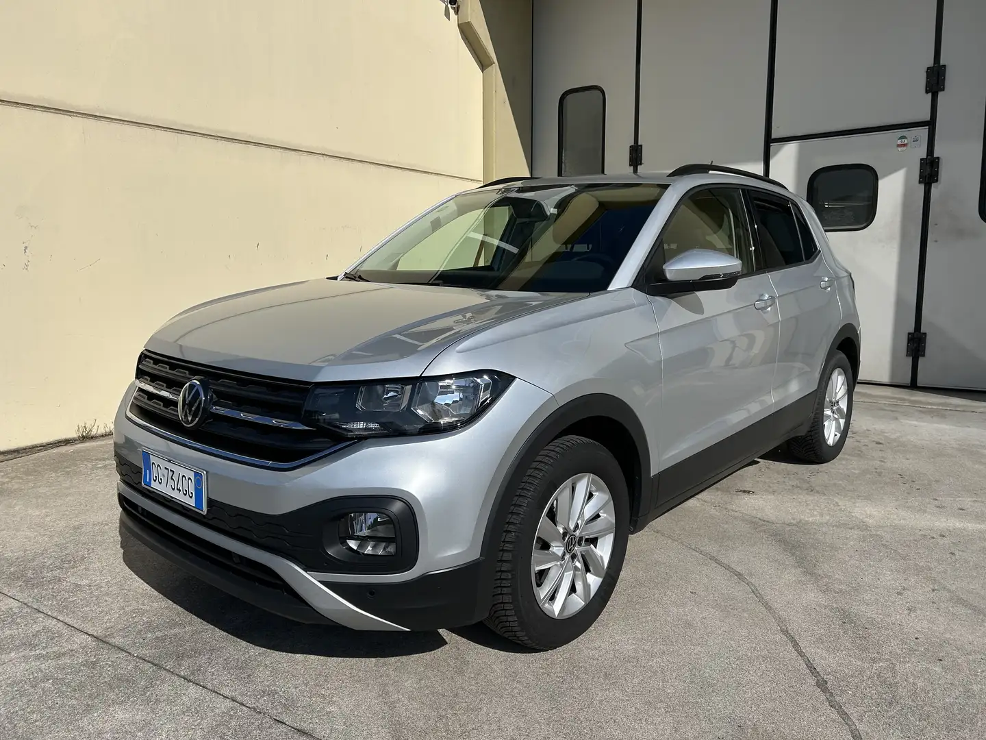 Volkswagen T-Cross T-Cross 1.0 tsi Style 110cv dsg Plateado - 1