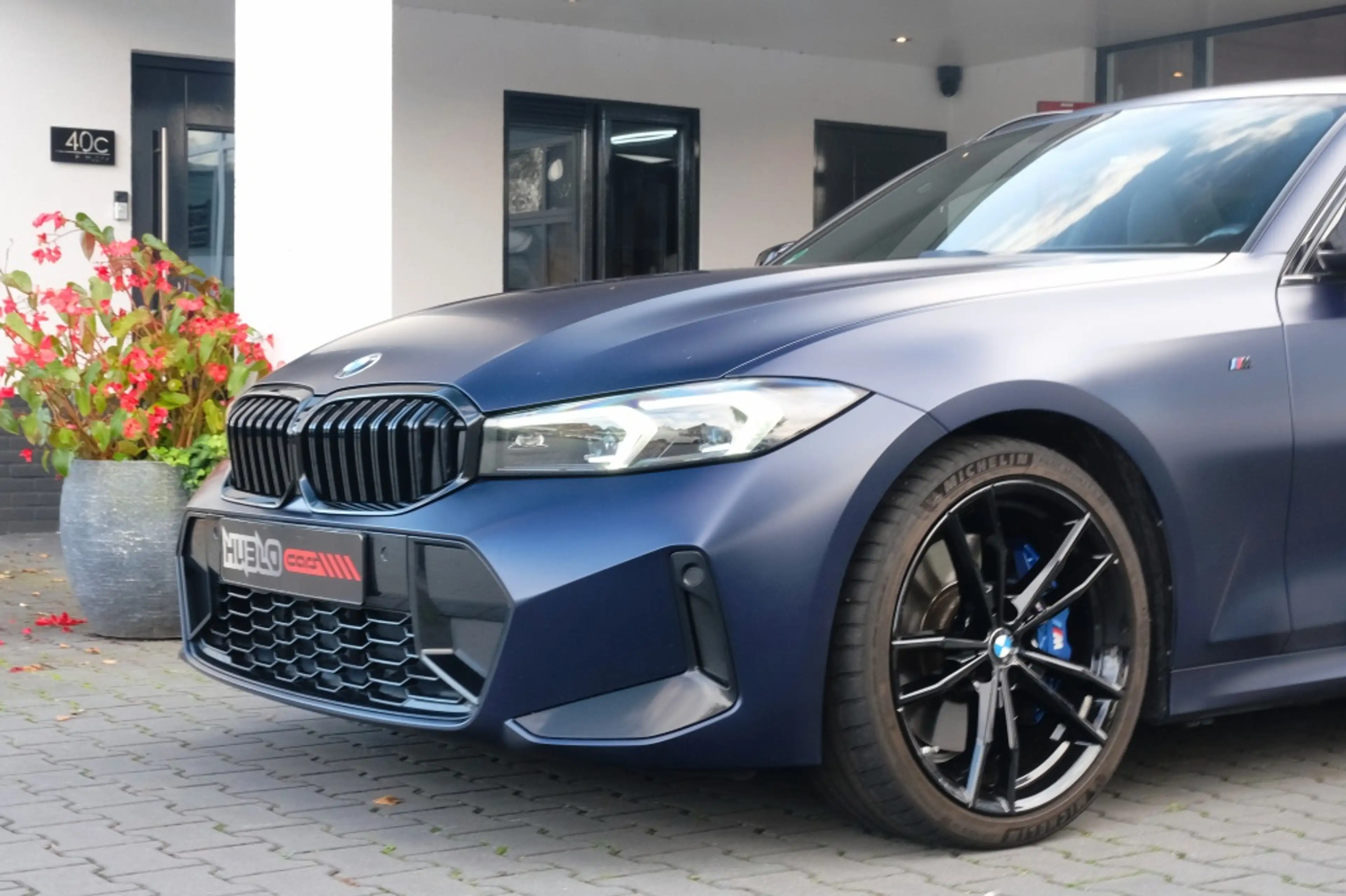 BMW 330 3-serie Touring 330i Panoramadak, HUD, HK Muziek! — photo 9