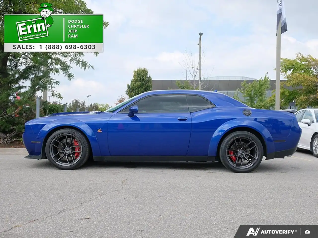 Dodge Challenger снимка Dodge Challenger