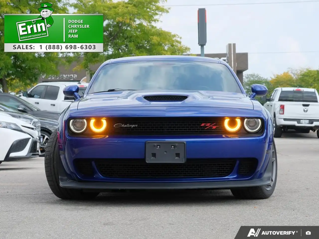 Dodge Challenger снимка Dodge Challenger