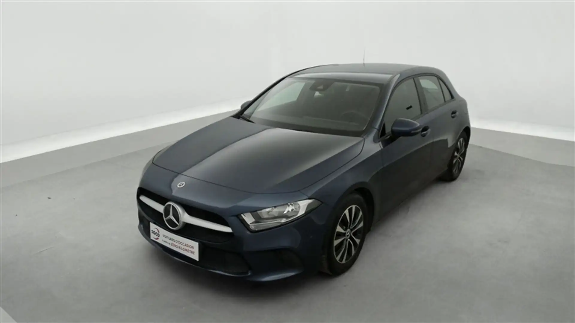 Mercedes-Benz A 180 A 180 d Business Solution NAVI/JA16/PDC AV AR Bleu - 1
