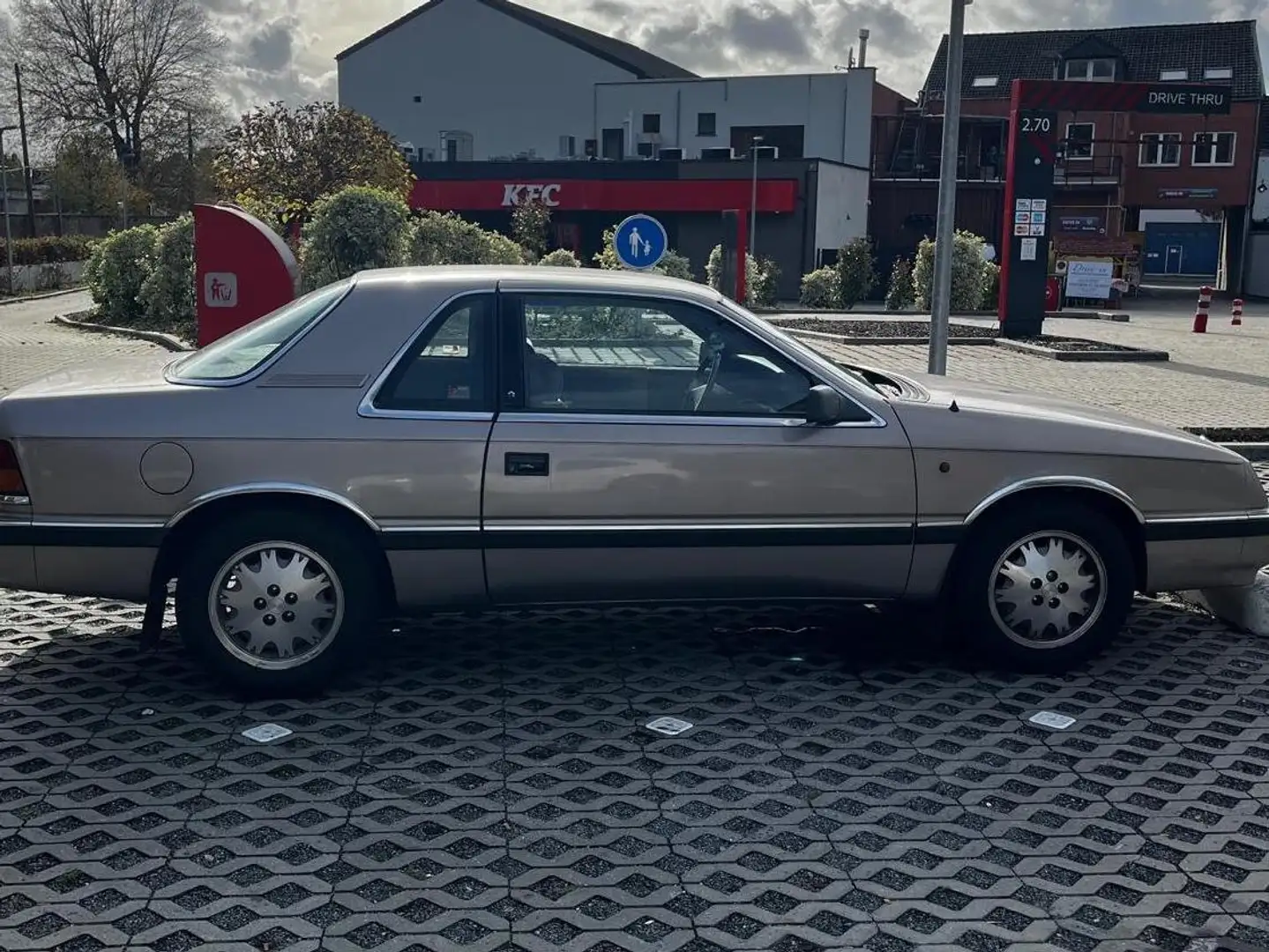 Chrysler Le Baron 2.5 Altın - 2