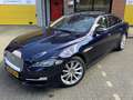 Jaguar XJ 3.0D V6 300pk Premium Luxury Aut Panoramadak BTW Blauw - thumbnail 2