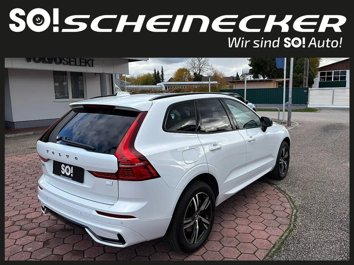 Volvo XC60 T6 AWD Recharge PHEV R-Design Weiß - 2