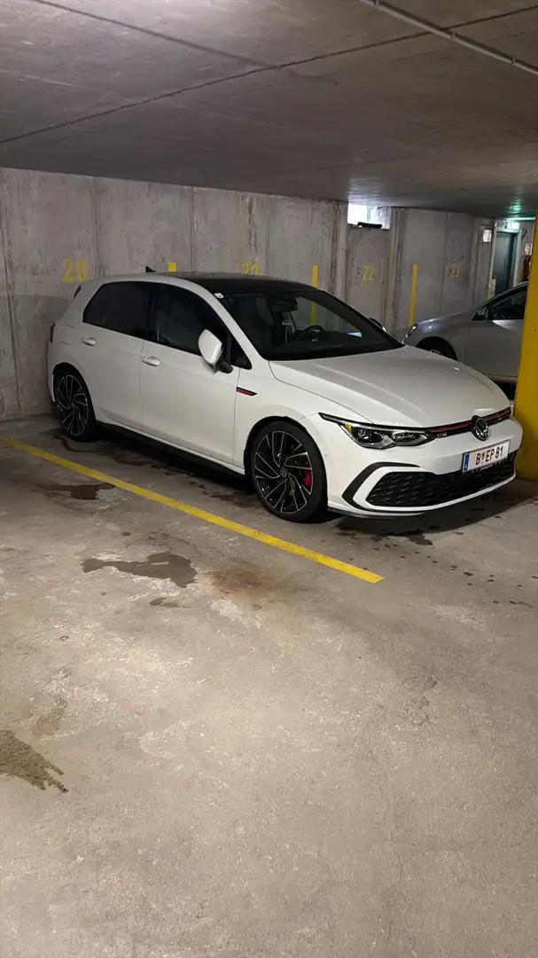 Volkswagen Golf GTI DSG - 1