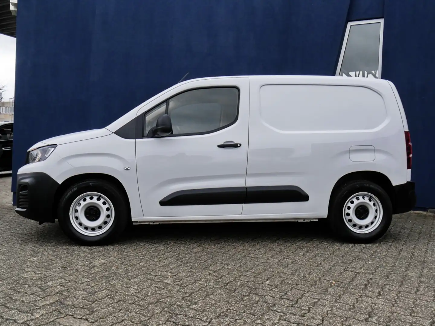 Peugeot Partner -e KW Premium NAV+ParkPilot+4xAirbag Klima Navi Weiß - 2