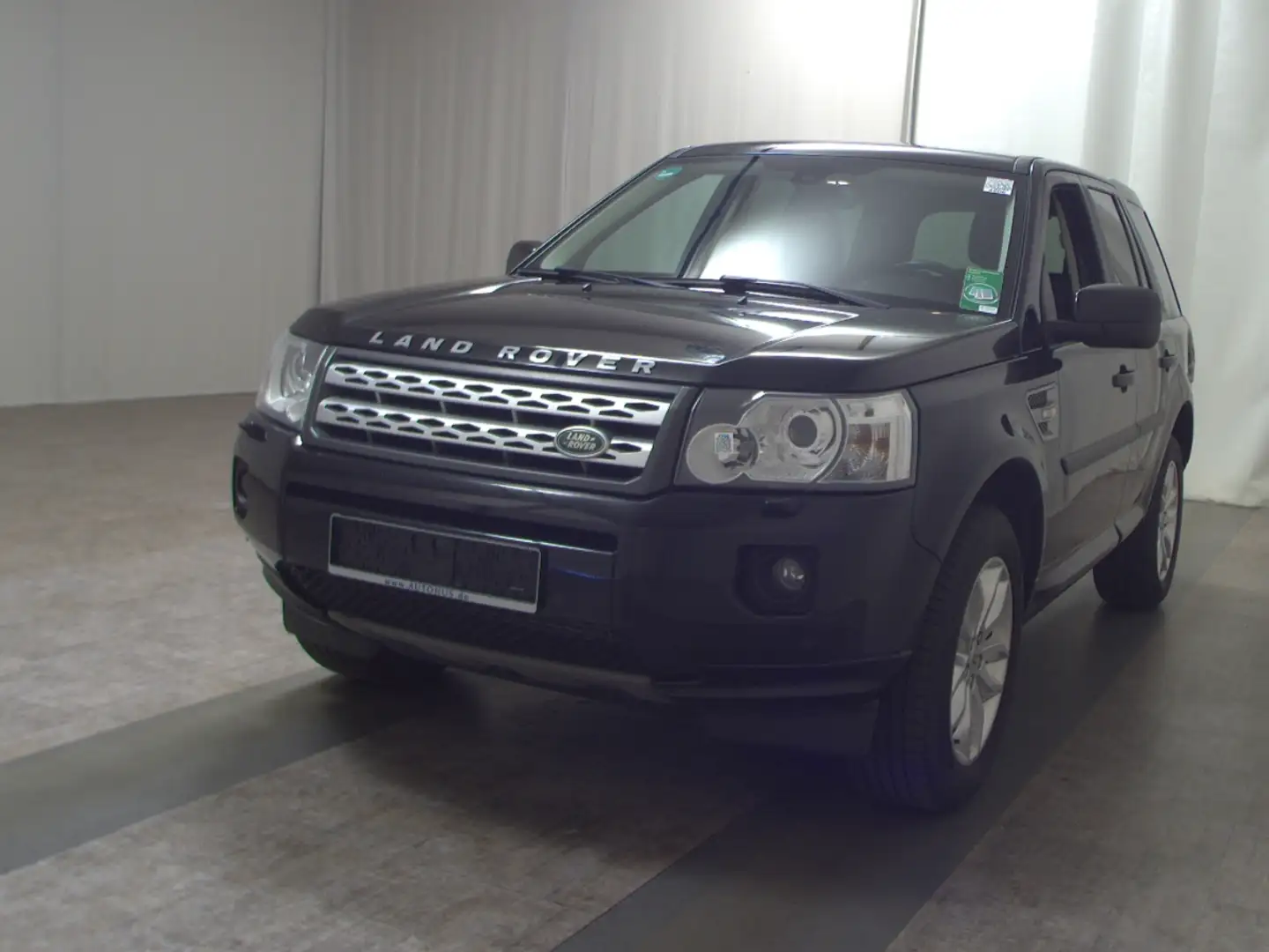 Land Rover Freelander 2.0 eD4 HSE Leder Xenon Navi Pano AHK Noir - 2