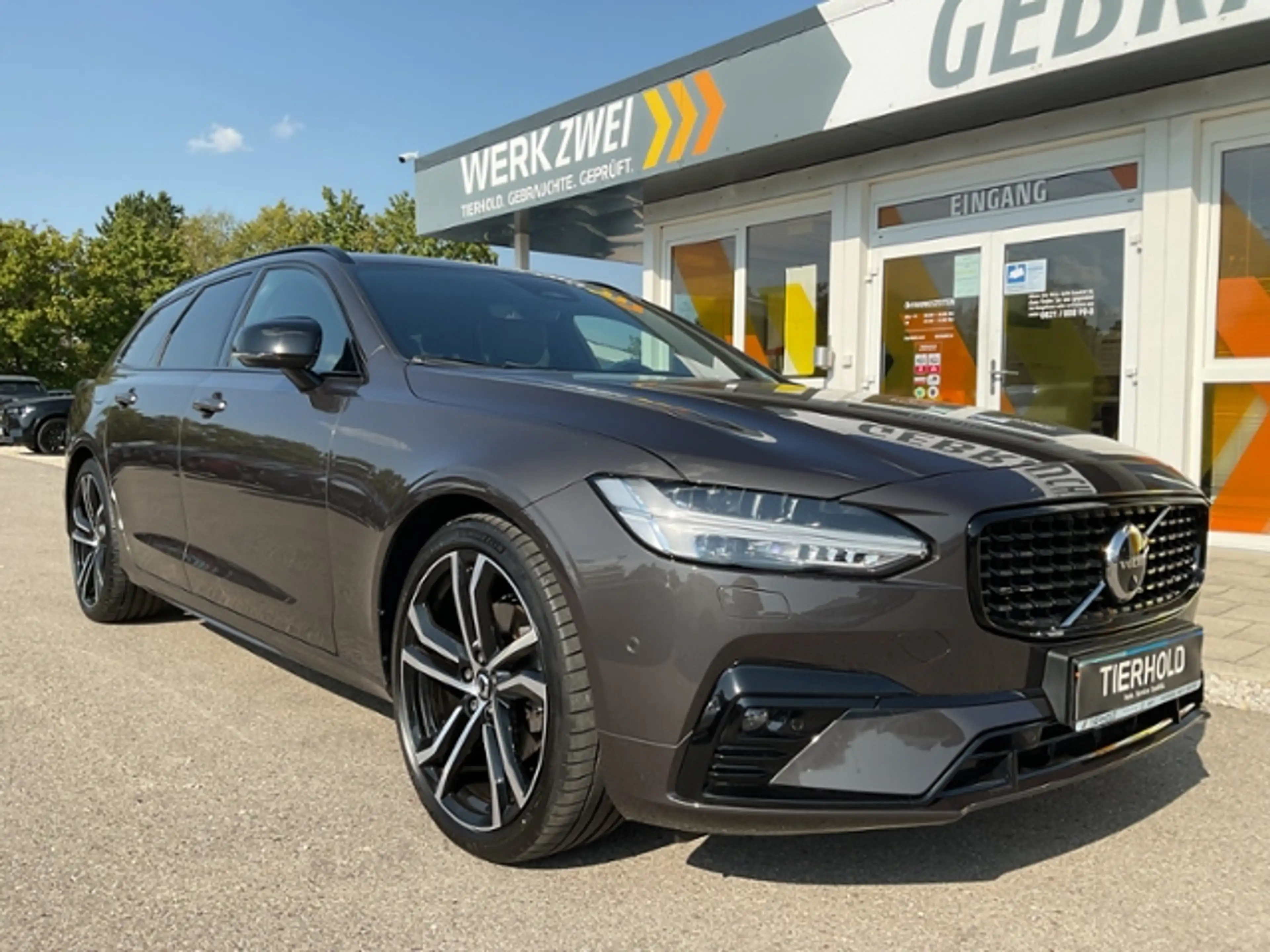 Volvo V90 B4 Plus Dark 2WD ACC 360° BLIS Google — photo 9