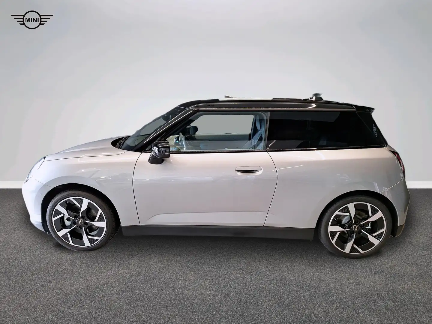 MINI Cooper SE Favoured Trim Šedá - 2