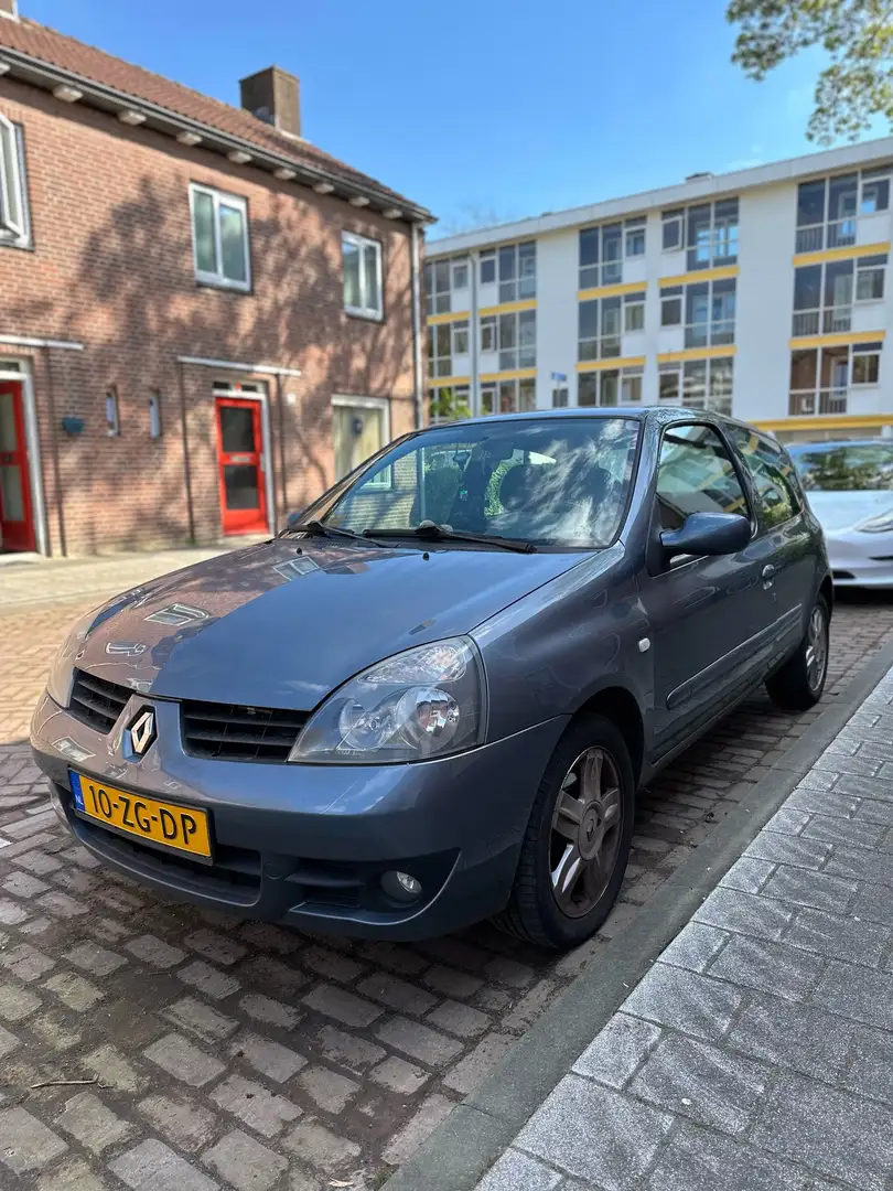 Renault Clio 1.2 16V Authentique Blauw - 1