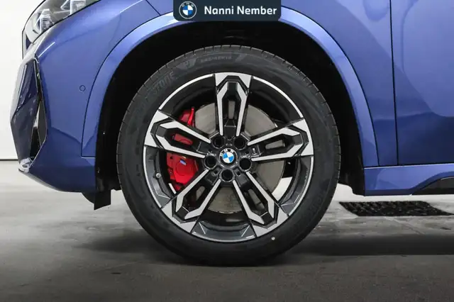 BMW X1 view 7